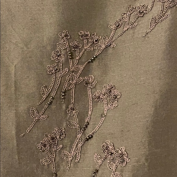 Olive green silk beaded dress - Picture 4 of 5